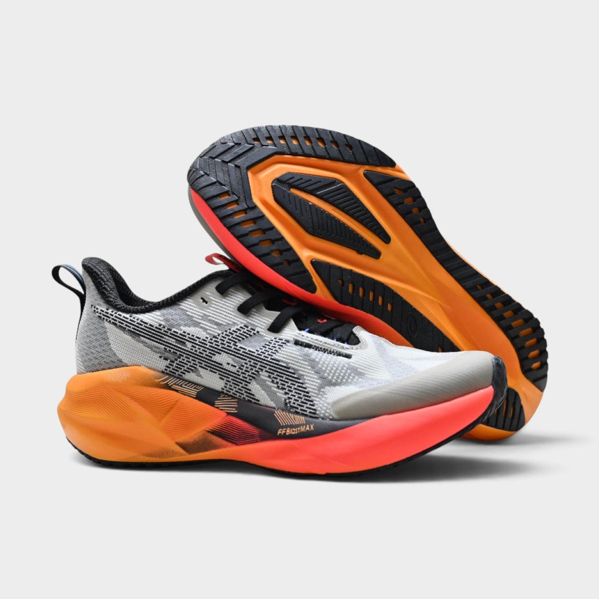 ASICS Novablast 5 Men’s Cushioned Road Running Shoes