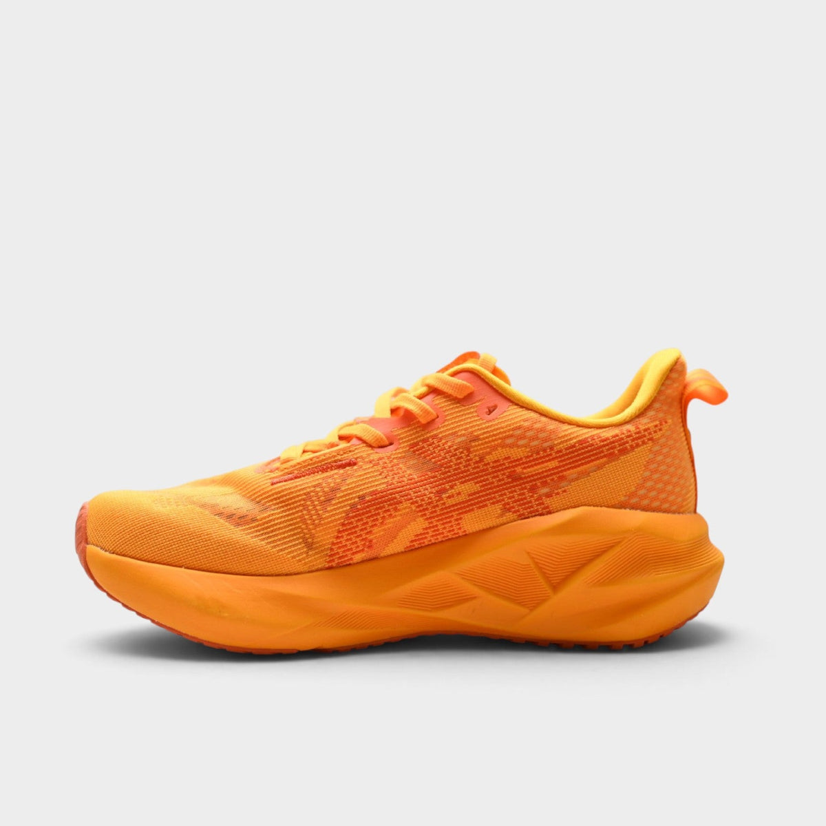 ASICS Novablast 5 Men’s Cushioned Road Running Shoes